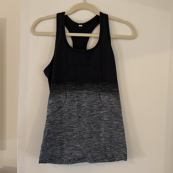 Lululemon Swiftly Tech Racerback Black White Ombre Size 6 - Picture 2 of 4